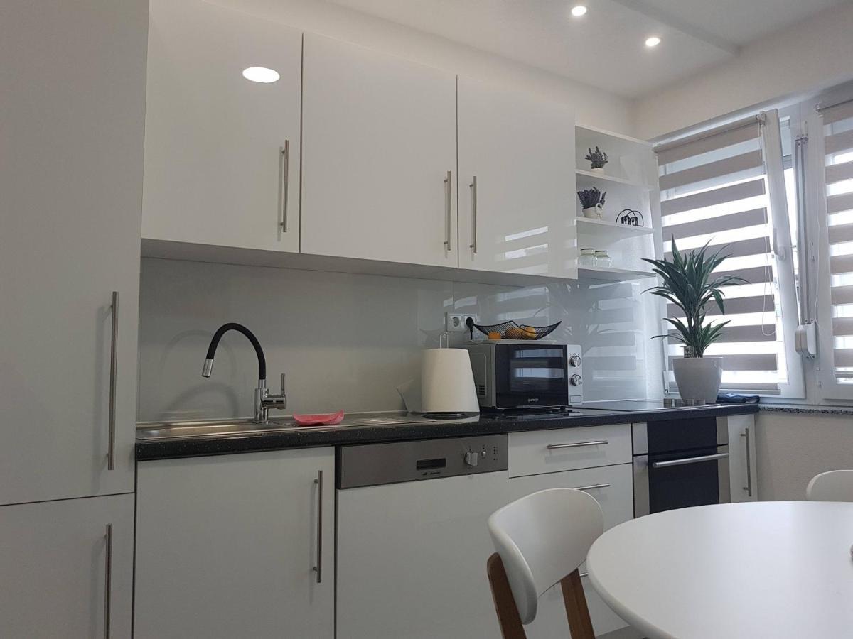 Apartment Plesa Bihać Buitenkant foto